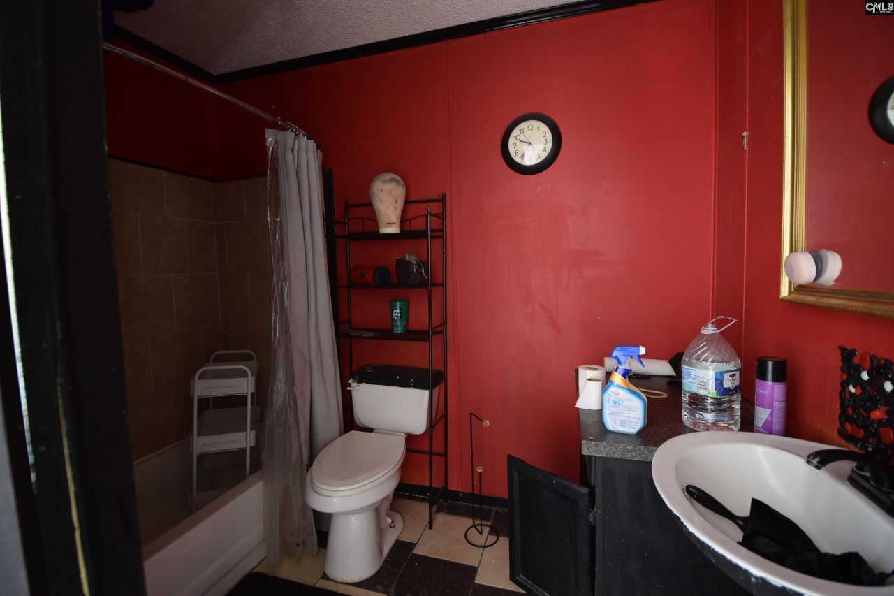 110 Kennerly Road Photo 11