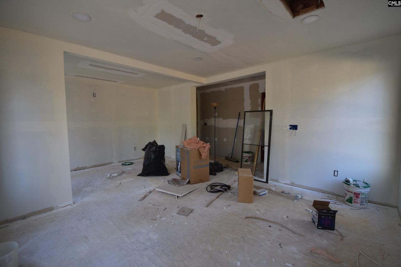 110 Kennerly Road Photo 12