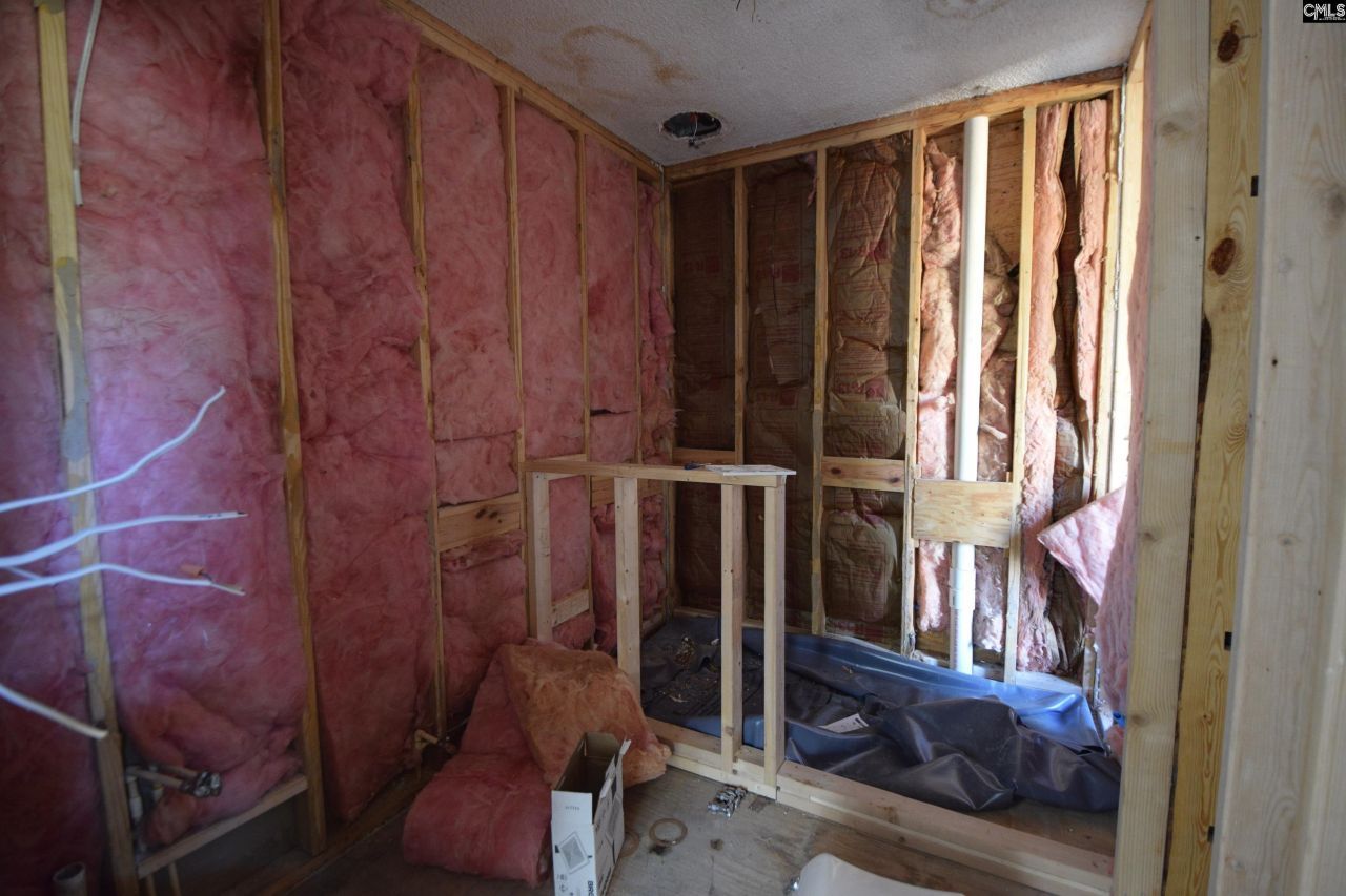 110 Kennerly Road Photo 15