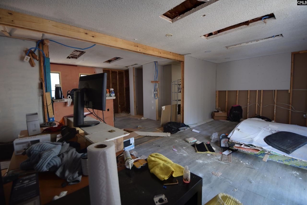 110 Kennerly Road Photo 18