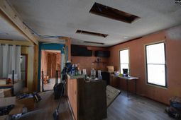 110 Kennerly Road photo 4