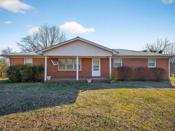 1530 Mike Muncey Rd, Mcminnville, TN 37110