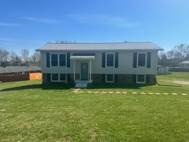 4032 Gayle Circle, Cookeville, TN 38501 Main Photo