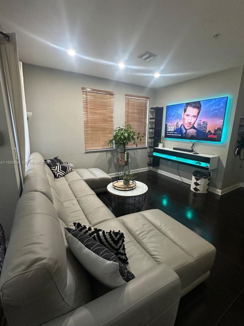 4331 SW 160th Ave, Unit 218, Miramar, FL 33027 Photo