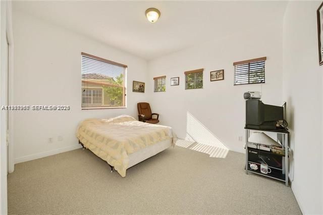 5271 SW 141st Ter, Miramar, FL 33027 Photo
