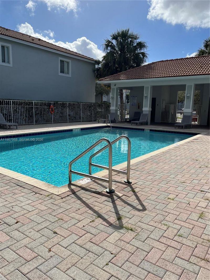 6716 Cypress Walk Ter , Unit 6716, Tamarac, FL 33321 Photo