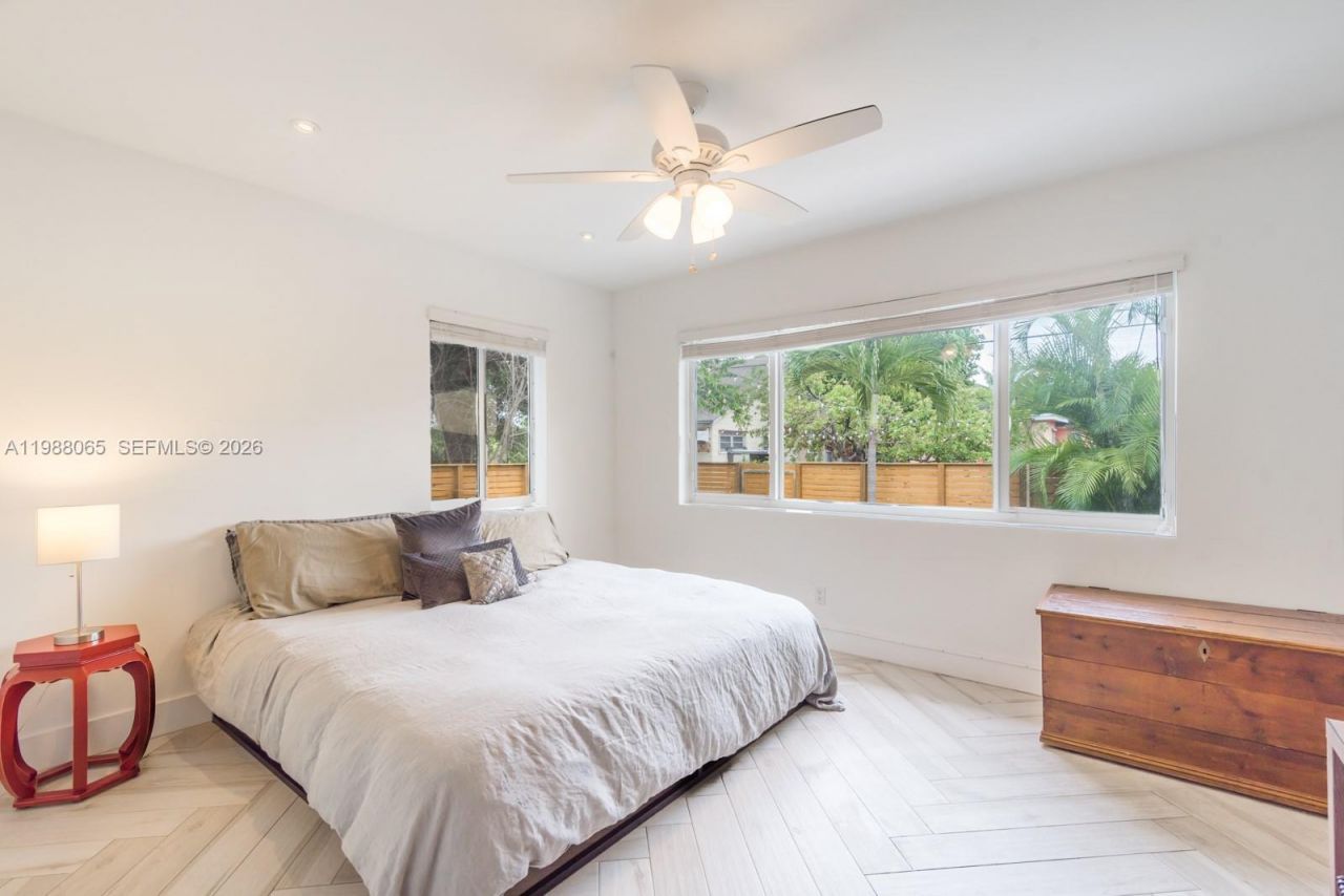 44 NW 40th St , Miami, FL 33127 Photo