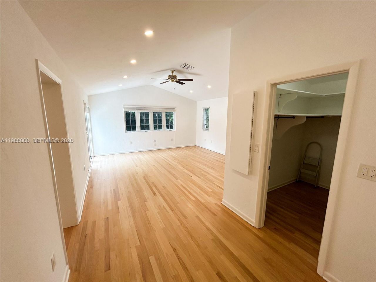 2504 Alhambra Cir , Unit 2504, Coral Gables, FL 33134 Photo