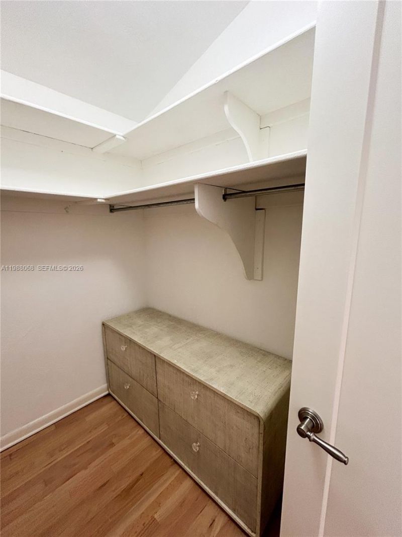 2504 Alhambra Cir , Unit 2504, Coral Gables, FL 33134 Photo