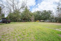 15 Sassafras Lane photo 4