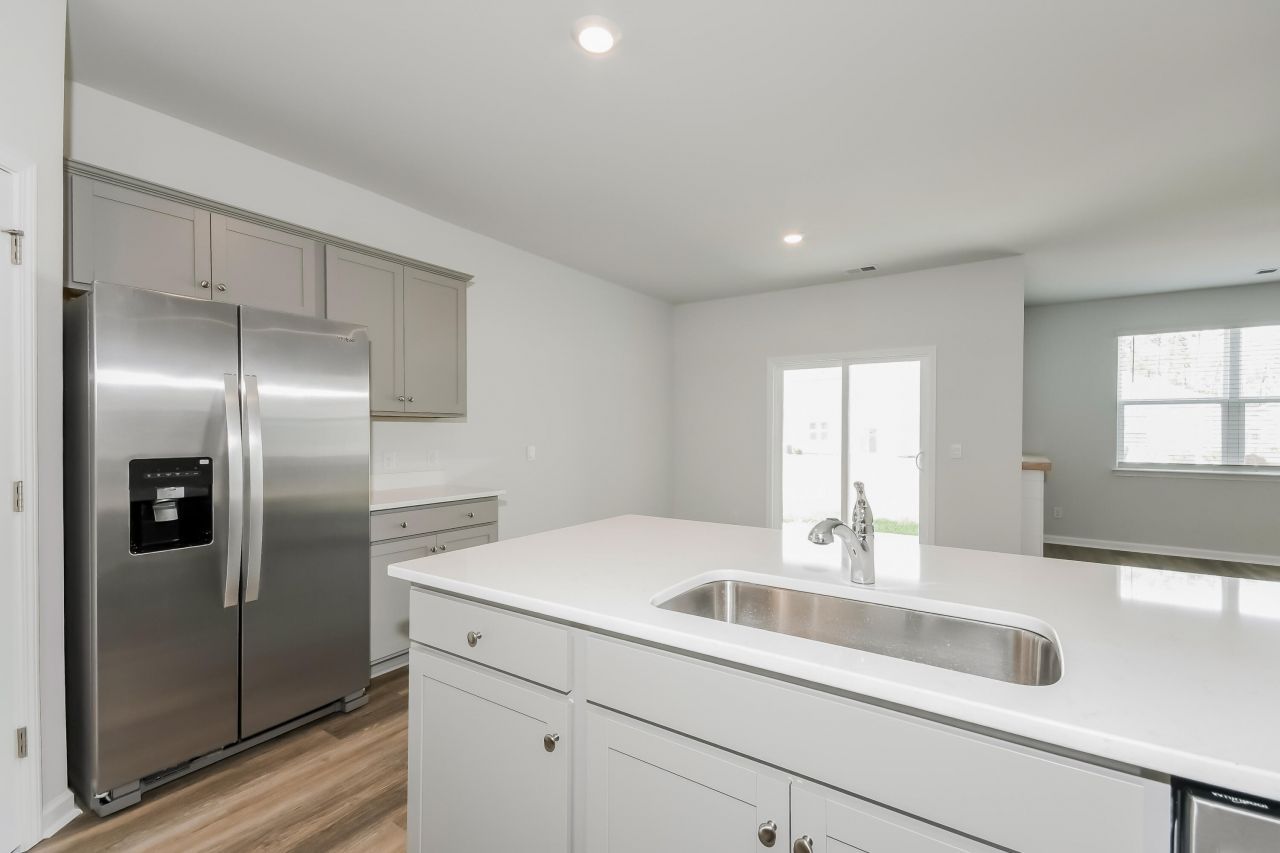 8019 Precious Court Photo 6