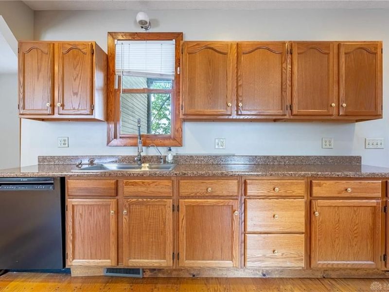 244 Quitman Street, Unit A, Dayton, OH 45410 Photo 3