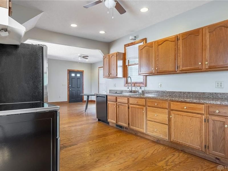 244 Quitman Street, Unit A, Dayton, OH 45410 Photo 4