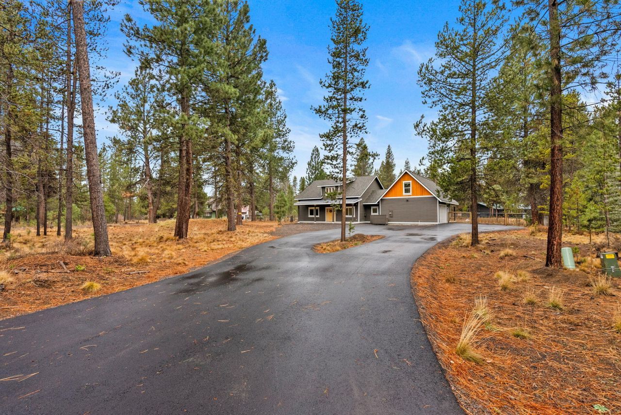 17008 Sharp Drive, Bend, OR 97707 Main Photo