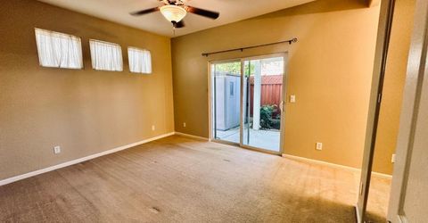 2940 Las Flores Cir, Los Banos, CA 93635 Photo