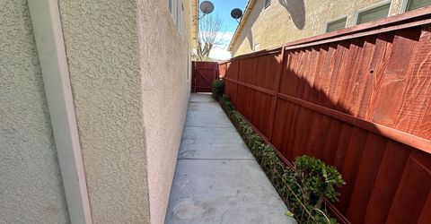 2940 Las Flores Cir, Los Banos, CA 93635 Photo