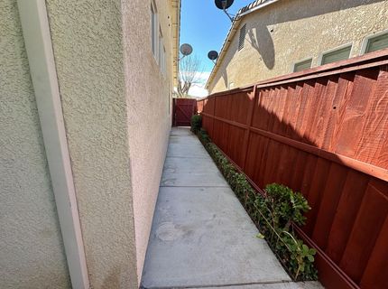 2940 Las Flores Cir, Los Banos, CA 93635 Photo
