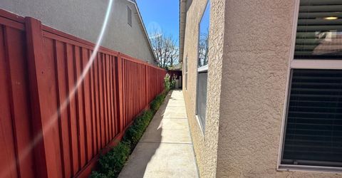 2940 Las Flores Cir, Los Banos, CA 93635 Photo