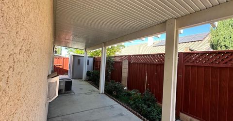 2940 Las Flores Cir, Los Banos, CA 93635 Photo