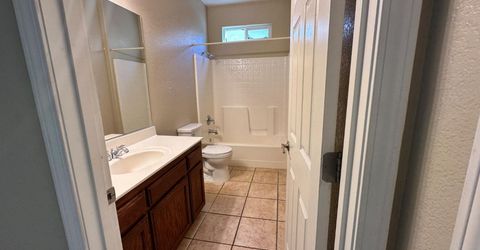 2940 Las Flores Cir, Los Banos, CA 93635 Photo
