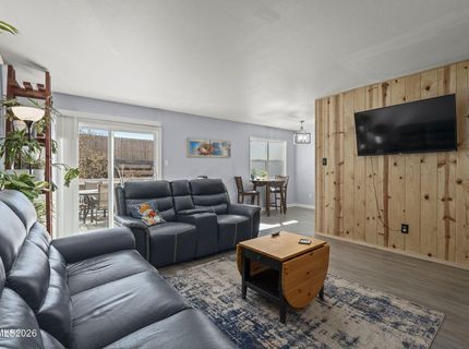 7490 Halifax Drive, Reno, NV 89506 Photo