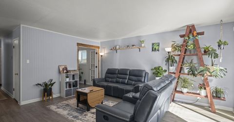 7490 Halifax Drive, Reno, NV 89506 Photo