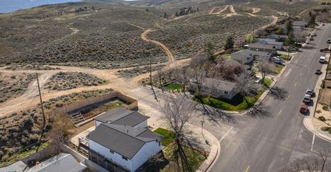 7490 Halifax Drive, Reno, NV 89506 Photo