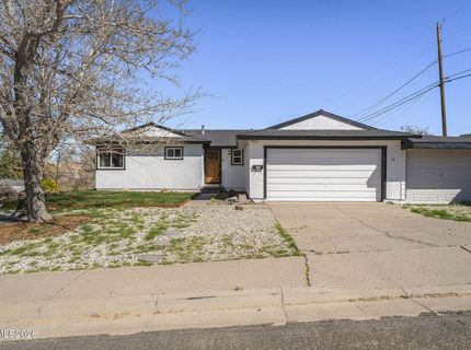 7490 Halifax Drive, Reno, NV 89506 Photo