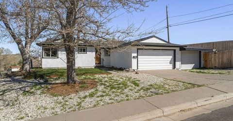 7490 Halifax Drive, Reno, NV 89506 Photo