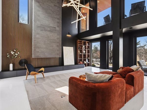 3318 W Owasso Boulevard, Shoreview, MN 55126