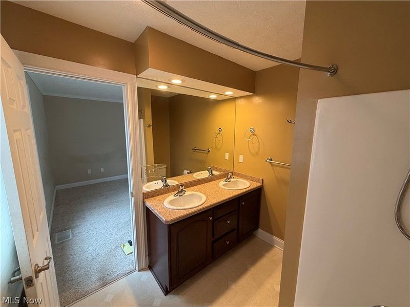 33160 Electric Boulevard, Avon Lake, OH 44012 Photo 19