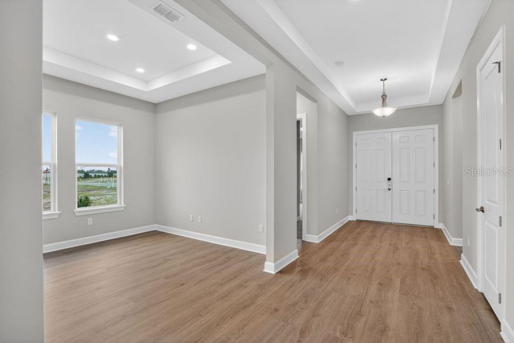 13831 Buchanan Drive, Palmetto, FL 34221 Photo
