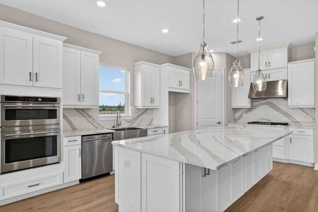 13831 Buchanan Drive, Palmetto, FL 34221 Photo