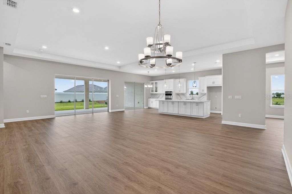 13831 Buchanan Drive, Palmetto, FL 34221 Photo