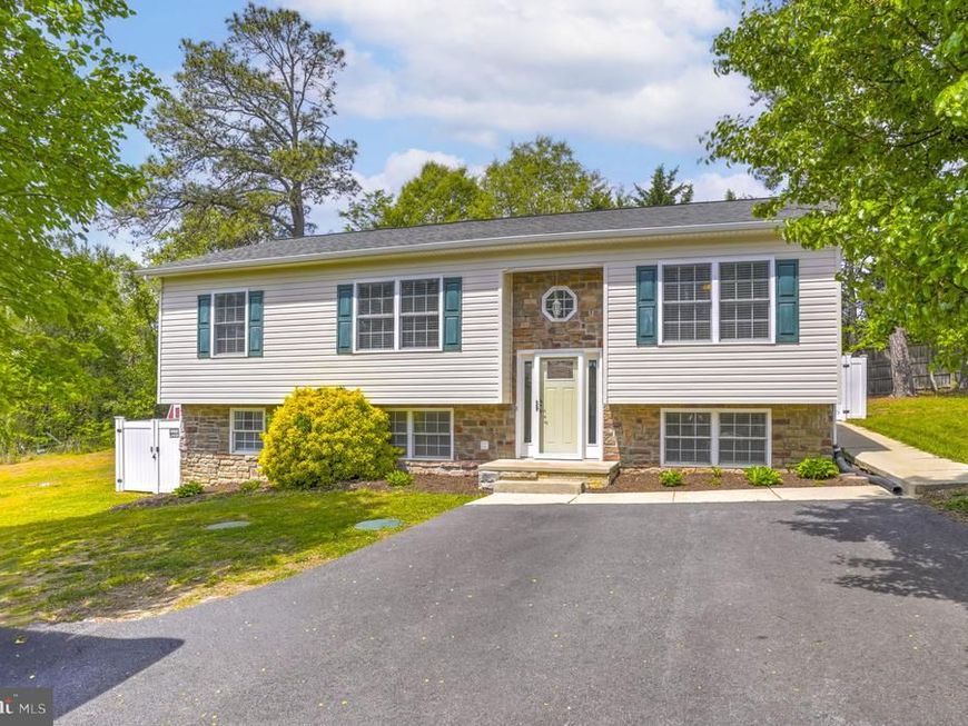 23260 Hilltop Drive, Bushwood, MD 20618 Main Photo