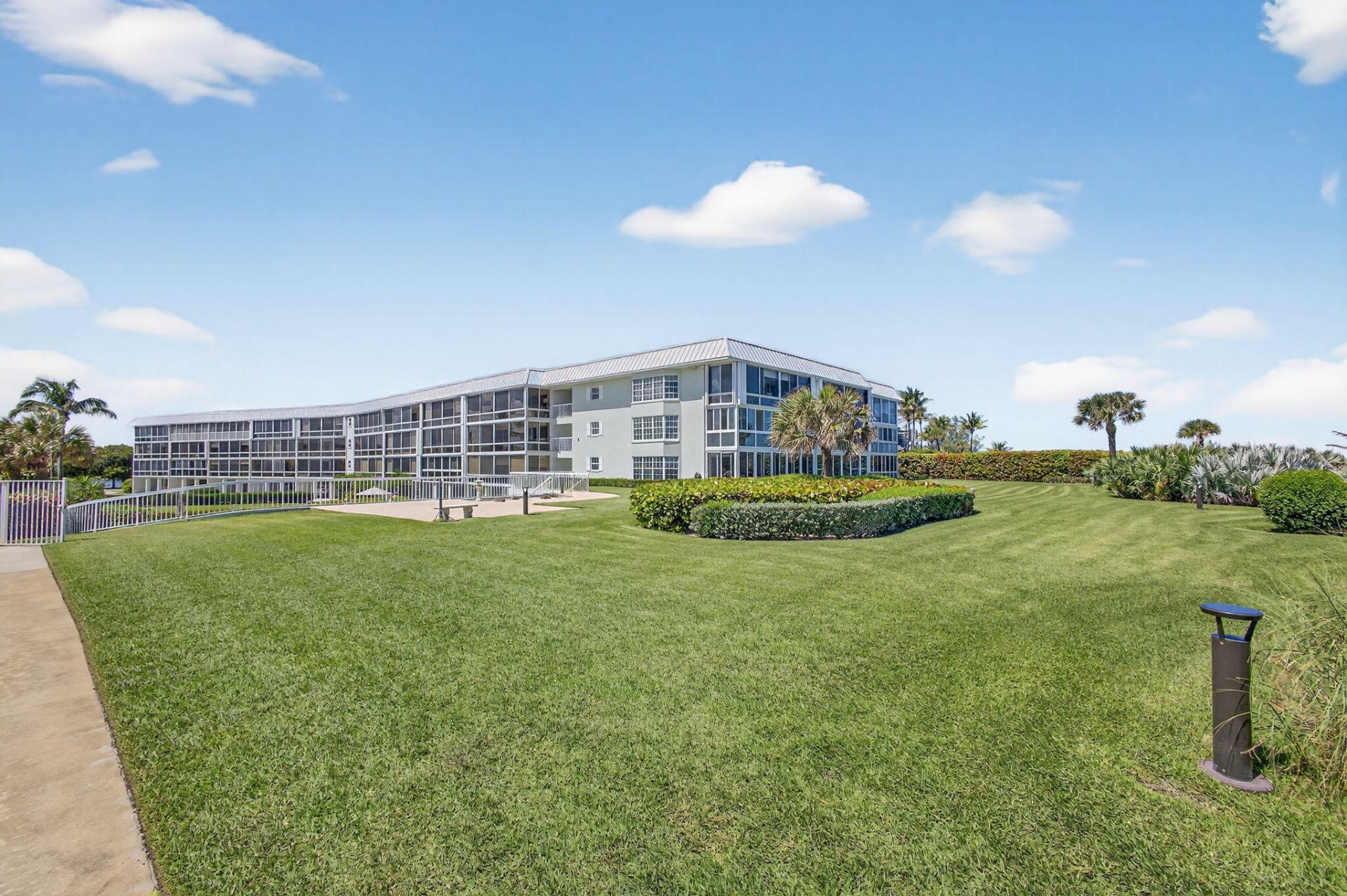 120 Celestial Way, Unit 309, Juno Beach, FL 33408 Photo