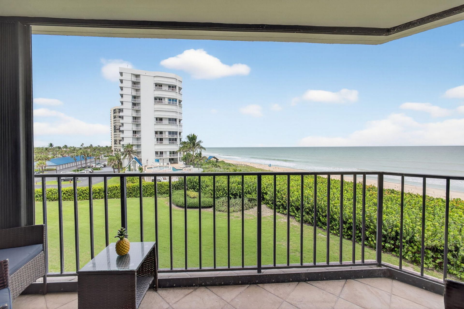 9650 S Ocean Drive, Unit 302, Jensen Beach, FL 34957 Photo