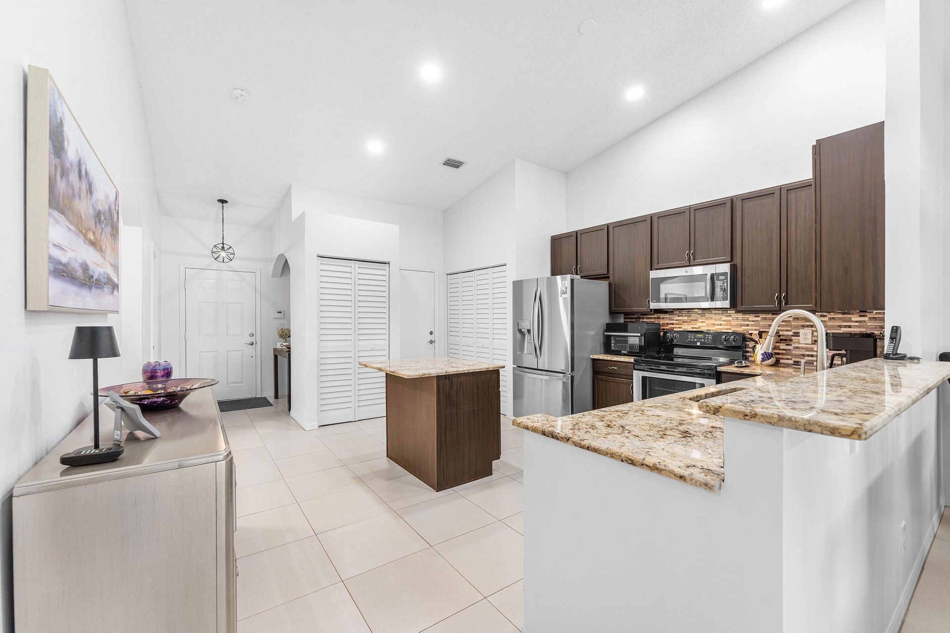 9463 Swansea Lane, West Palm Beach, FL 33411 Photo