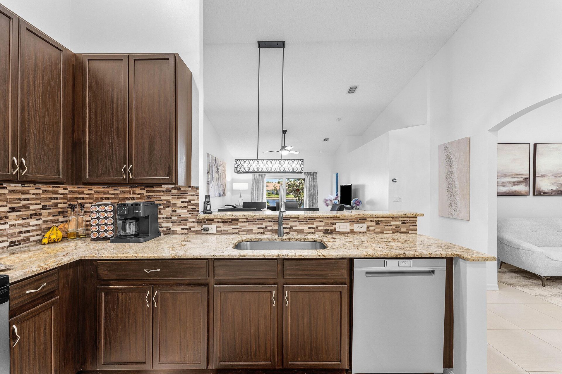 9463 Swansea Lane, West Palm Beach, FL 33411 Photo