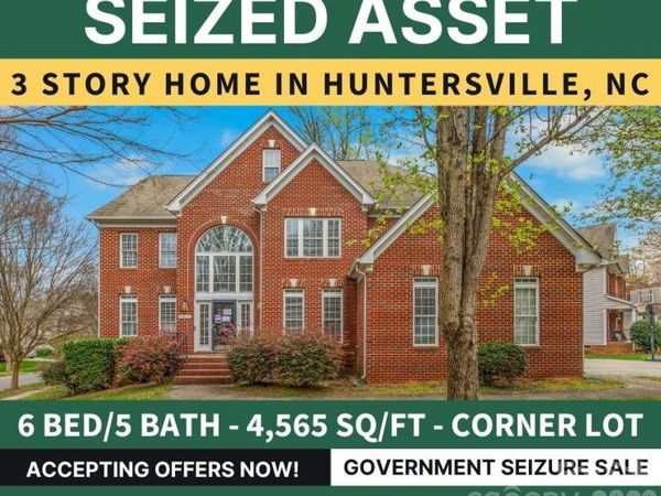 9333 Standerwick Lane , Huntersville, NC 28078