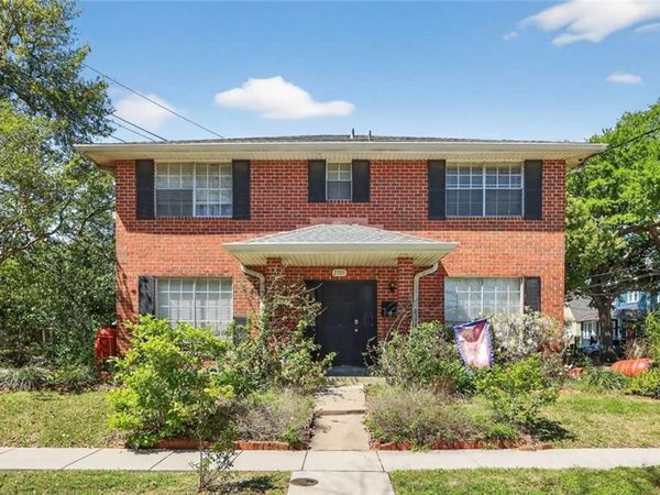 2300 PINE Street, New Orleans, LA 70125