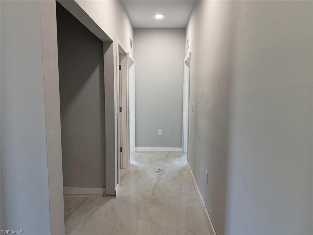 484 Westdale Ave, Lehigh Acres, FL 33972 Photo