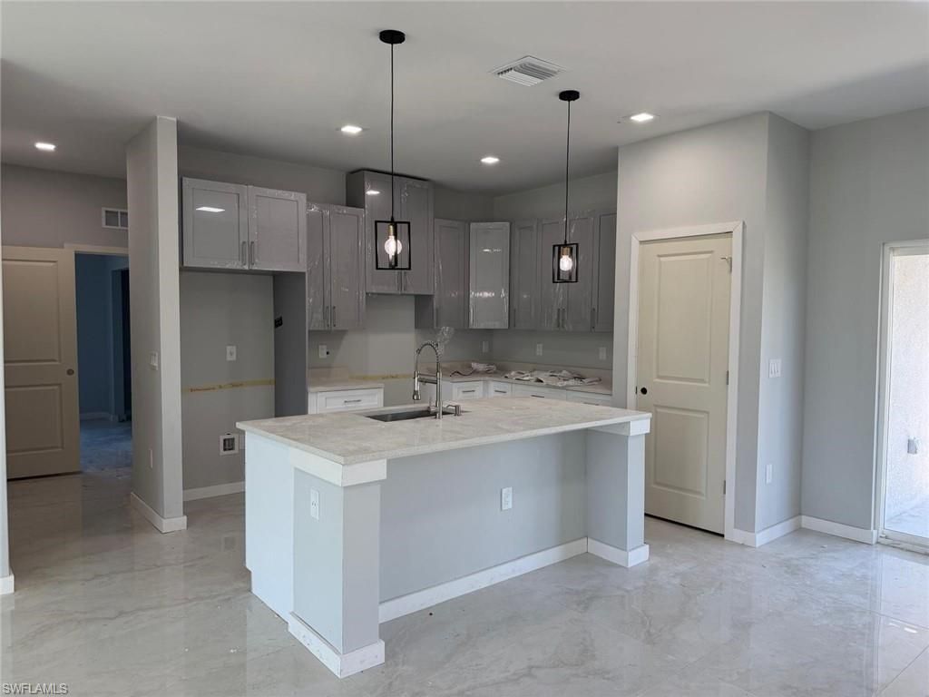 484 Westdale Ave, Lehigh Acres, FL 33972 Photo