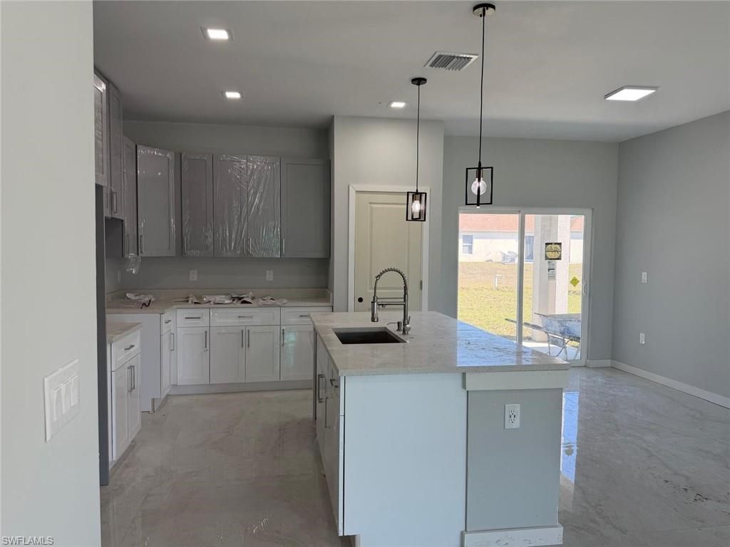 484 Westdale Ave, Lehigh Acres, FL 33972 Photo