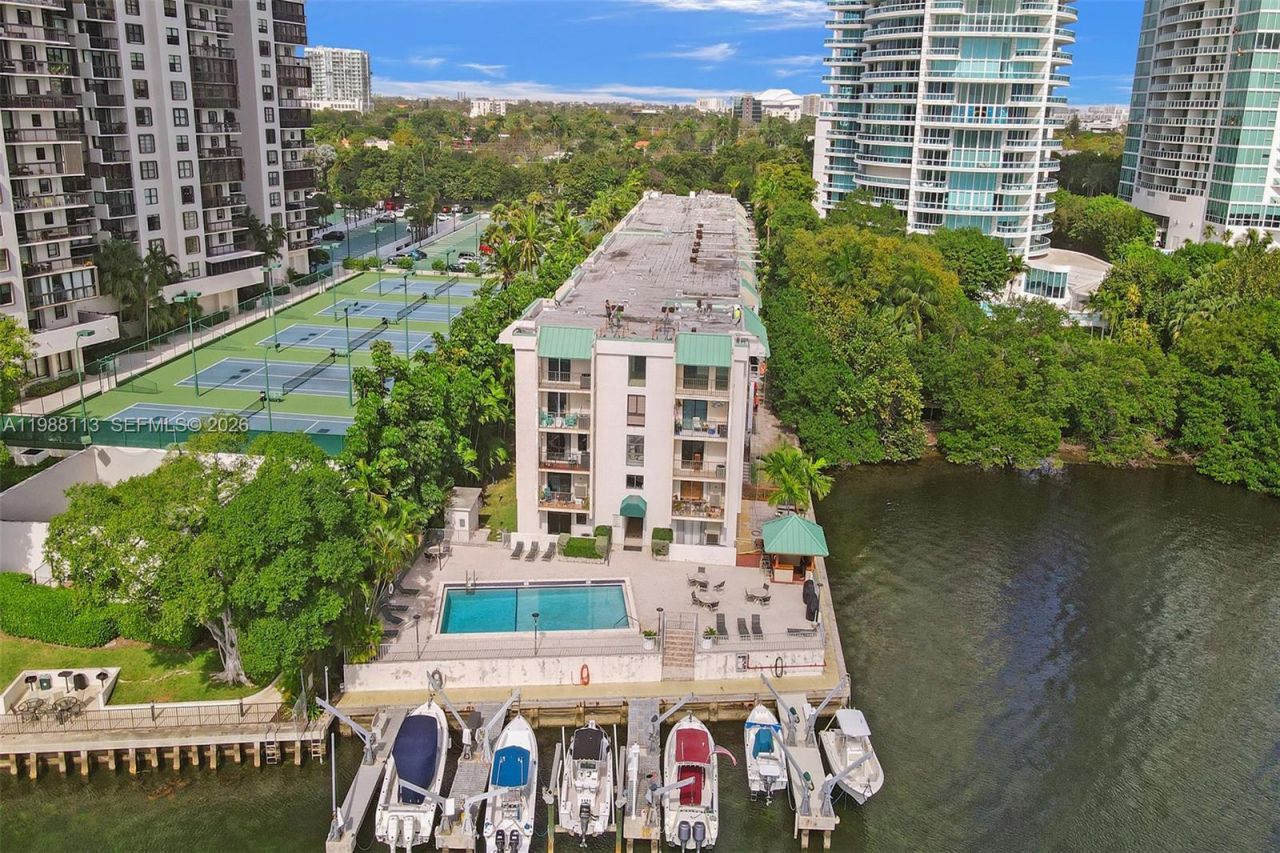 2201 Brickell Ave, Unit 97, Miami, FL 33129 Photo