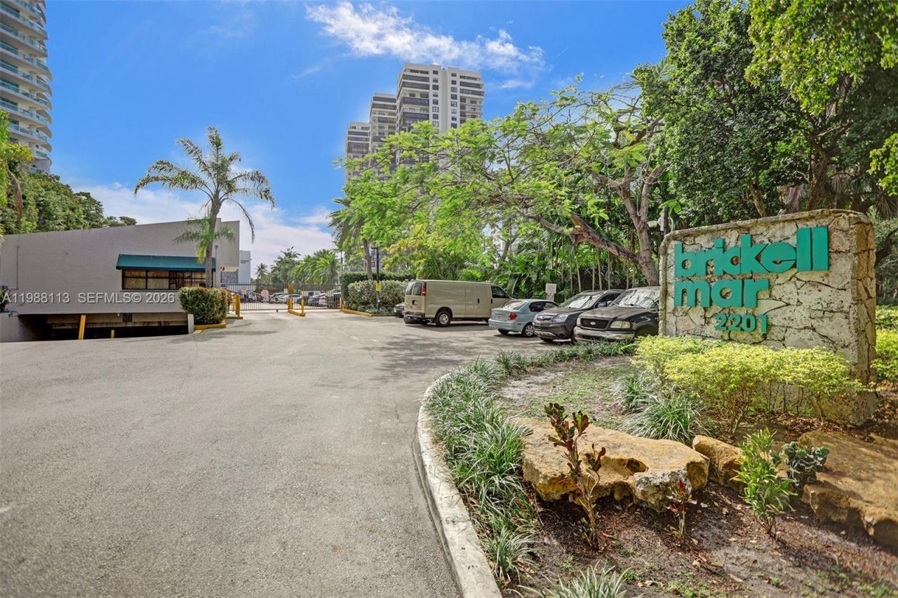 2201 Brickell Ave, Unit 97, Miami, FL 33129 Photo