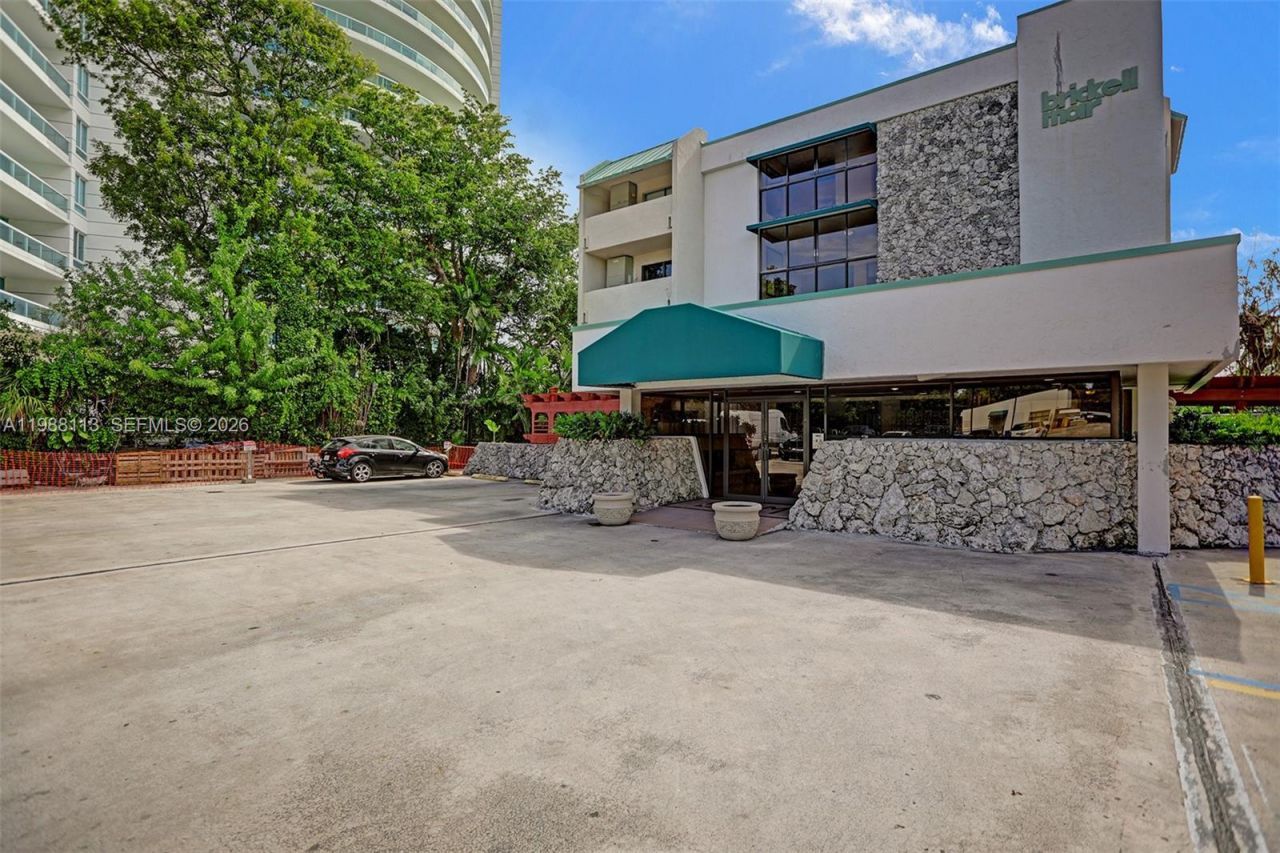 2201 Brickell Ave, Unit 97, Miami, FL 33129 Photo