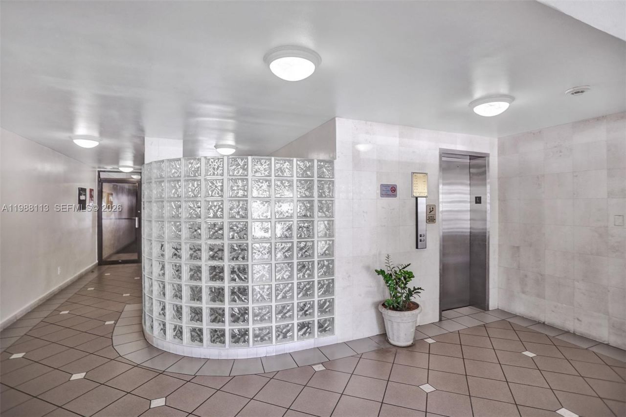 2201 Brickell Ave, Unit 97, Miami, FL 33129 Photo