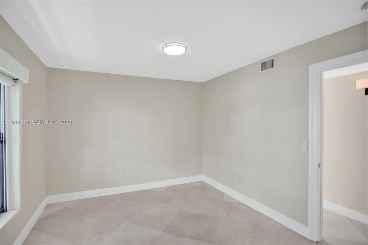 2201 Brickell Ave, Unit 97, Miami, FL 33129 Photo