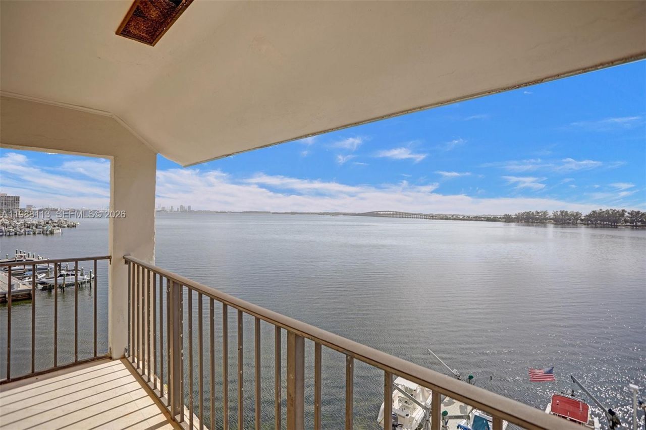 2201 Brickell Ave, Unit 97, Miami, FL 33129 Photo